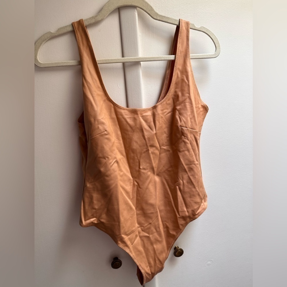 🤎 SKIMS Wet Jersey Tank Bodysuit Sienna Large NWT